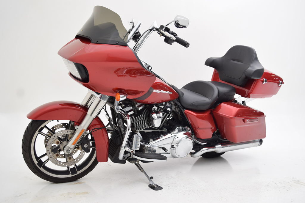 Road Glide®