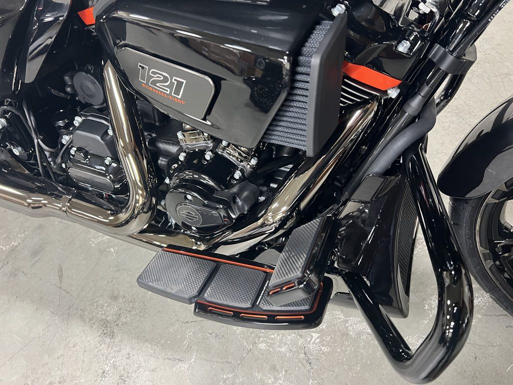CVO® Street Glide®