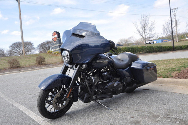 Street Glide® Special