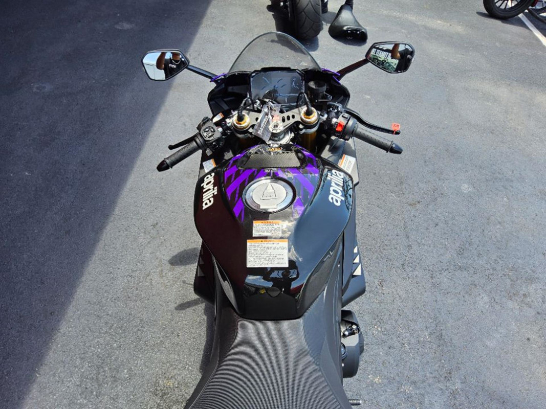 RSV4 1100