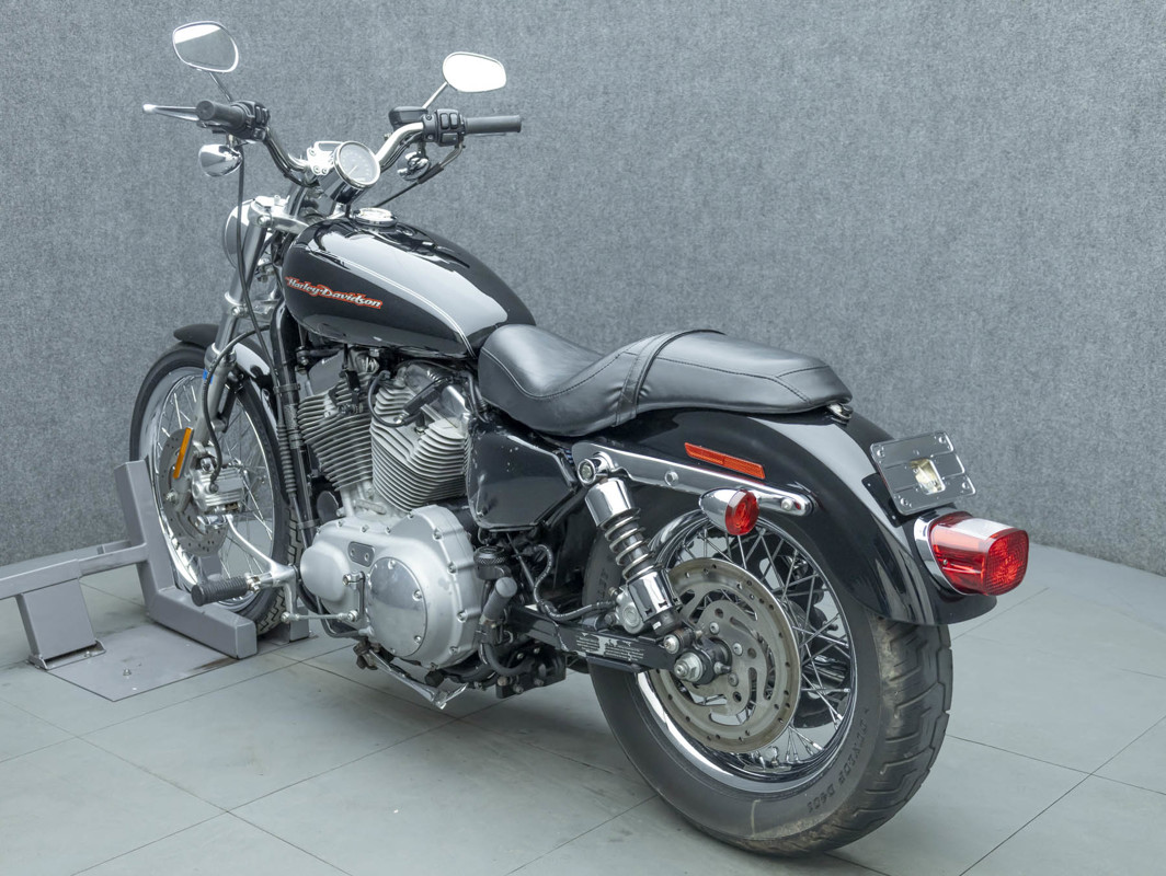 Sportster® 883 Custom