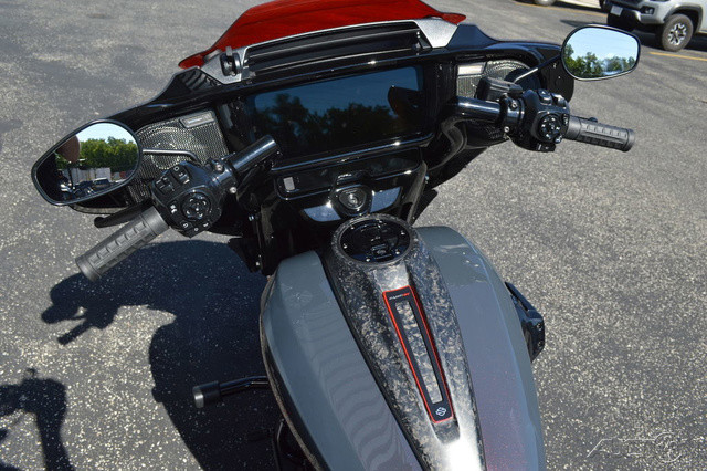 CVO® Street Glide® ST