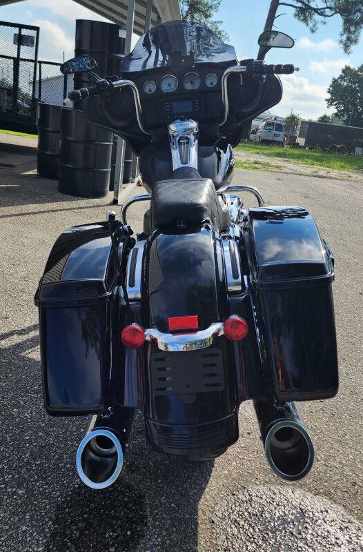 Street Glide®