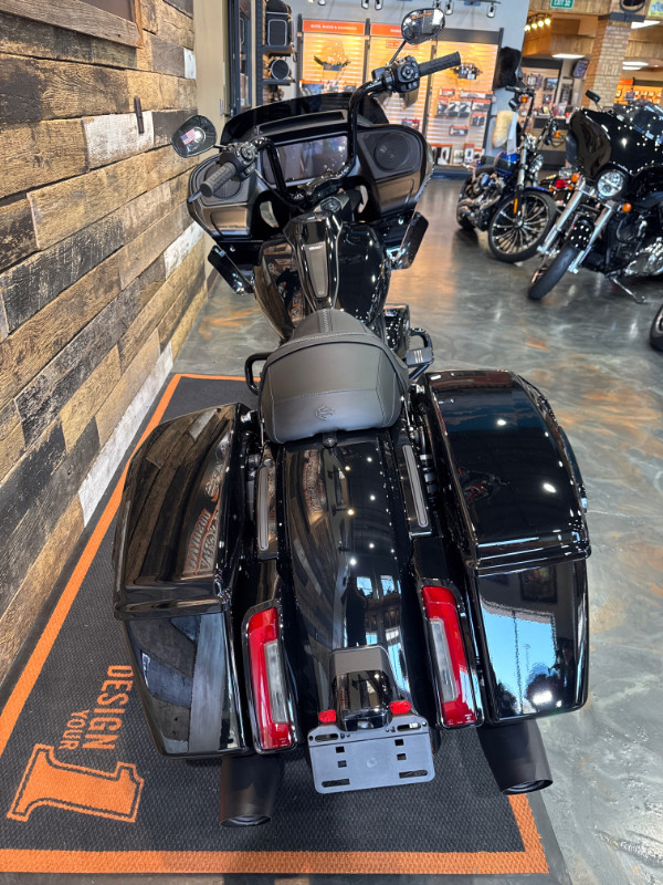 Road Glide®