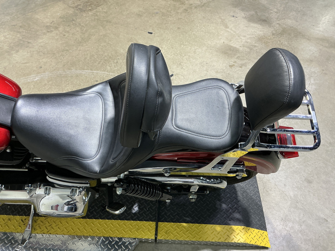 Dyna® Super Glide® Custom