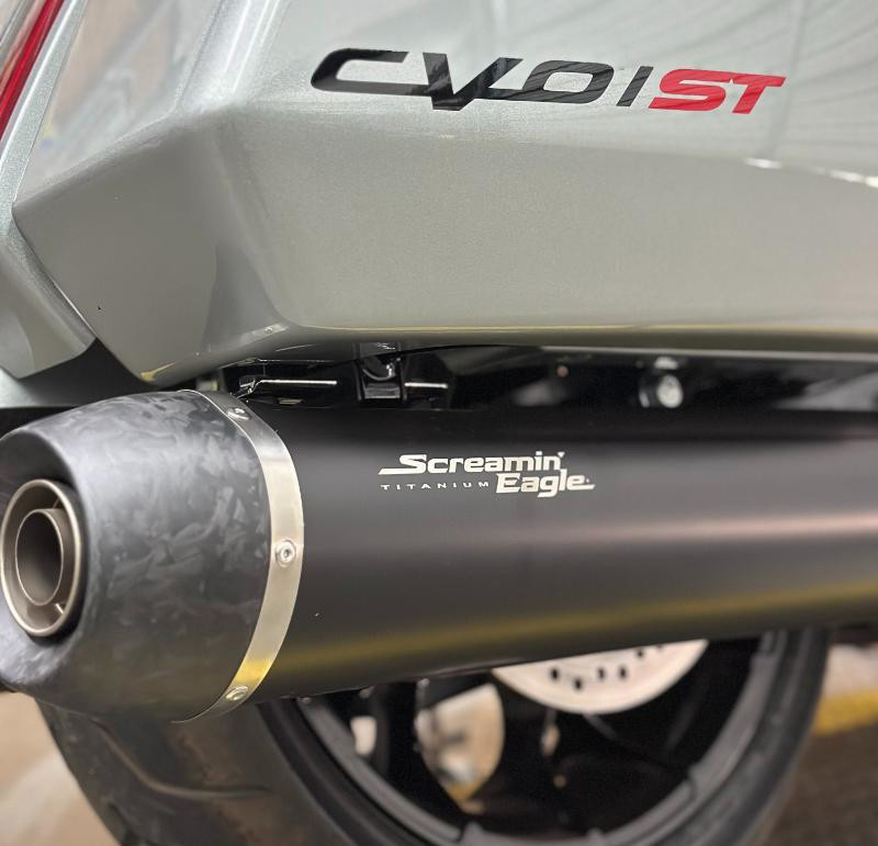 CVO® Road Glide®