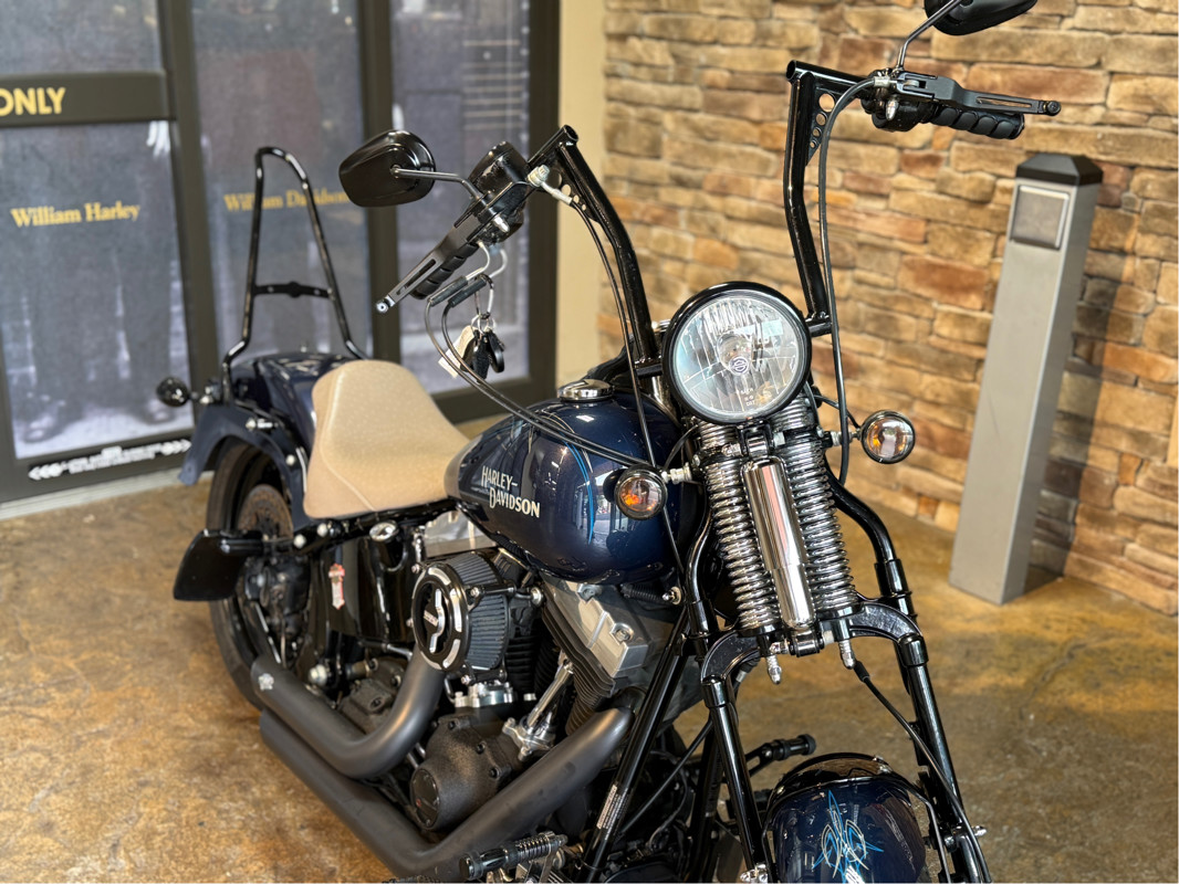 Softail® Cross Bones®