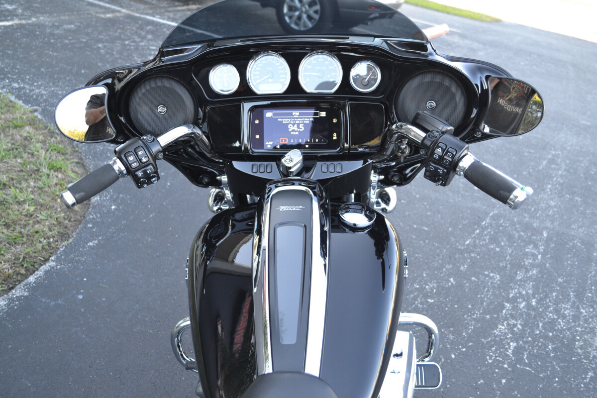Street Glide® Special