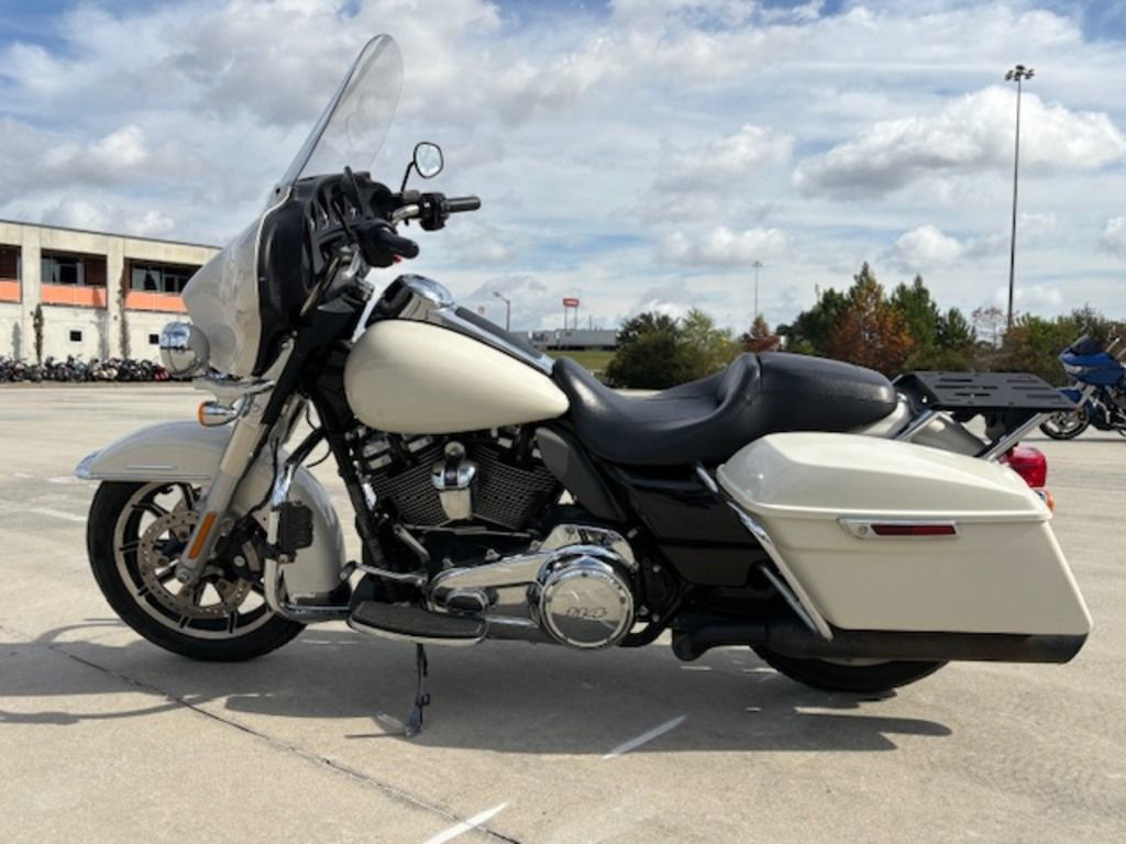Electra Glide® Standard