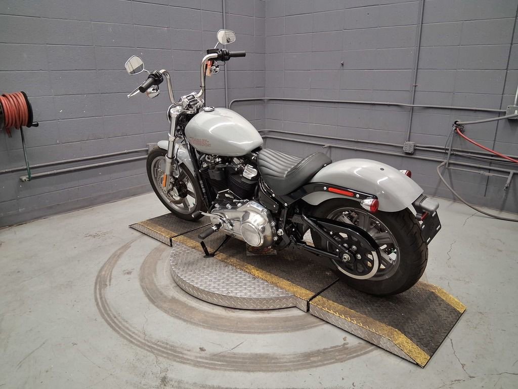 Softail® Standard