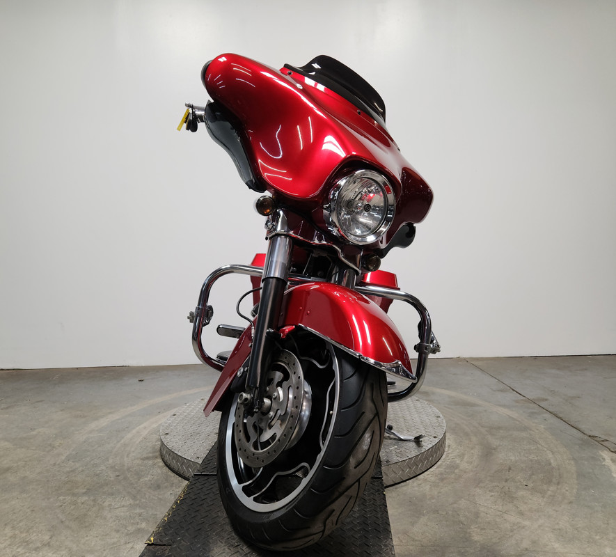 Street Glide®