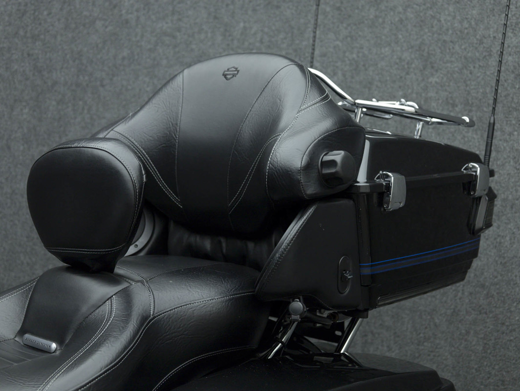 CVO® Ultra Classic® Electra Glide® 110th Anv. Ed.