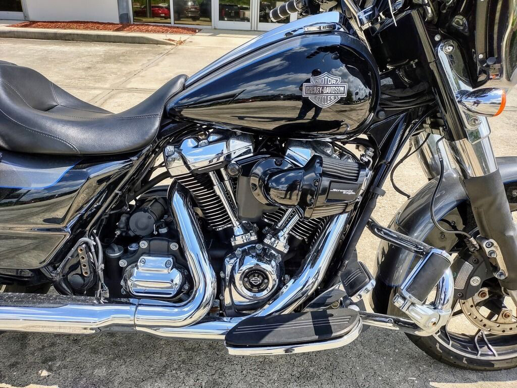 Street Glide® Special