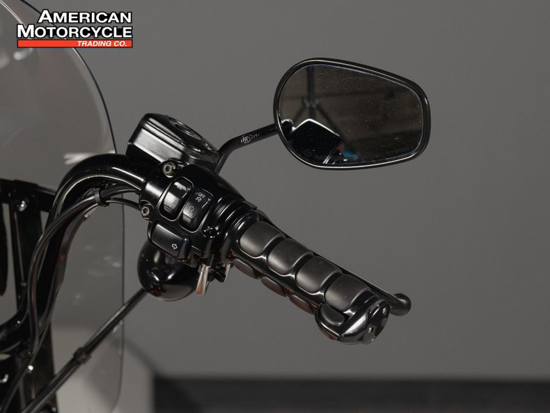 Softail® Cross Bones™