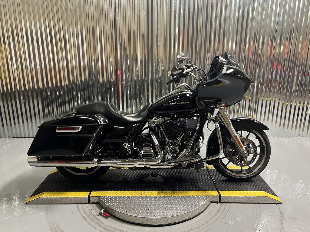 Road Glide®