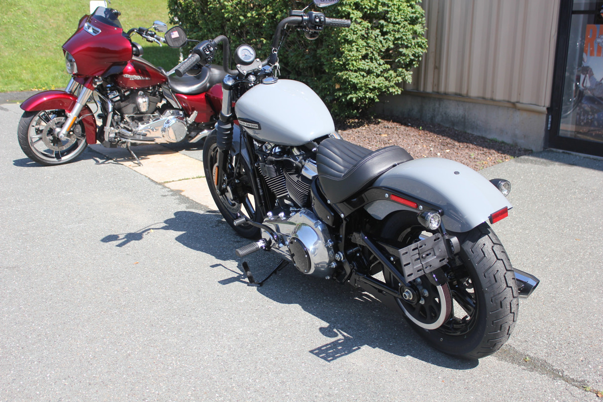 Street Bob®