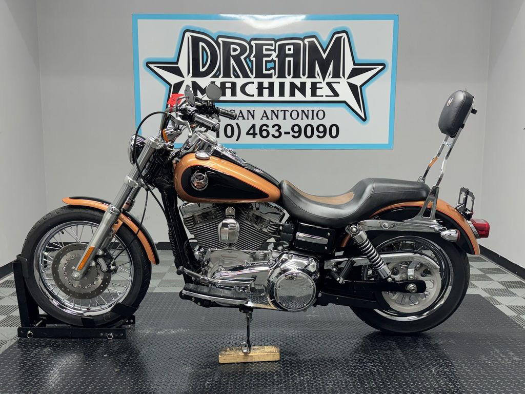 Dyna® Super Glide® Custom Anniversary