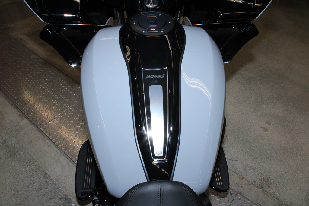 Road Glide® 3