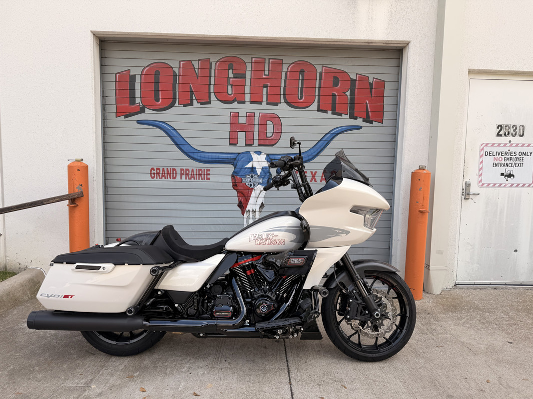 CVO® Road Glide® ST