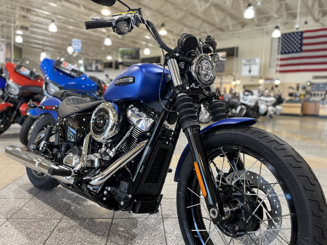 Street Bob®