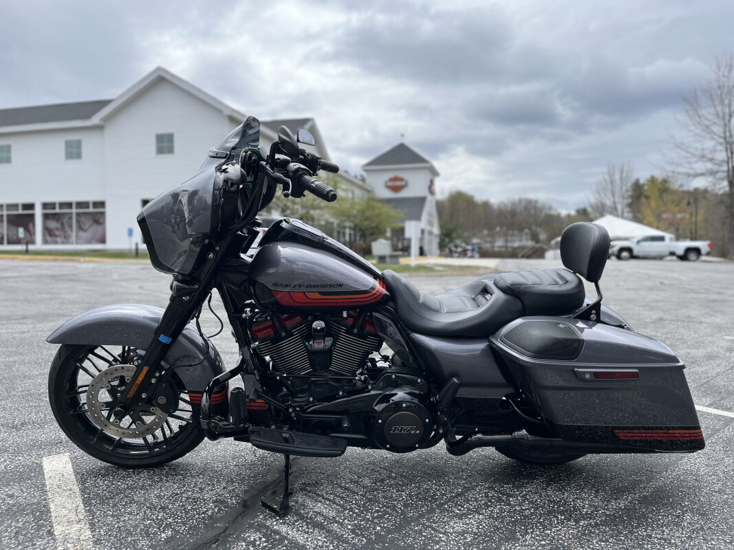 CVO® Street Glide®
