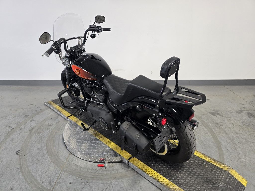 Street Bob® 114