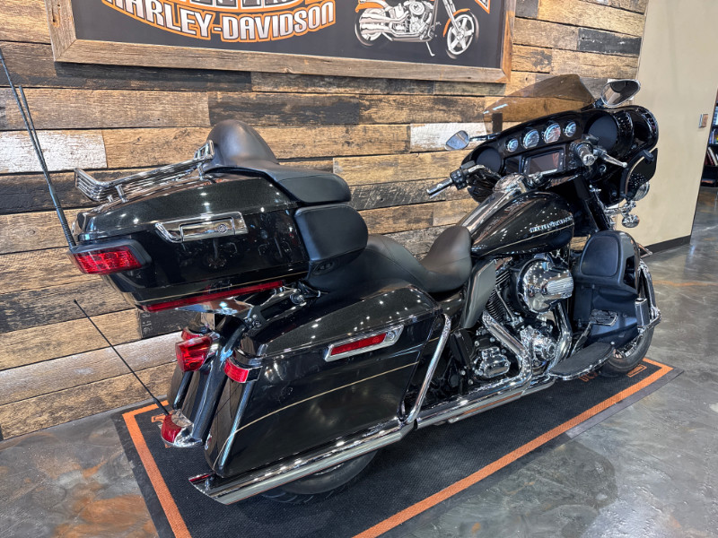 Electra Glide® Ultra Limited® Low