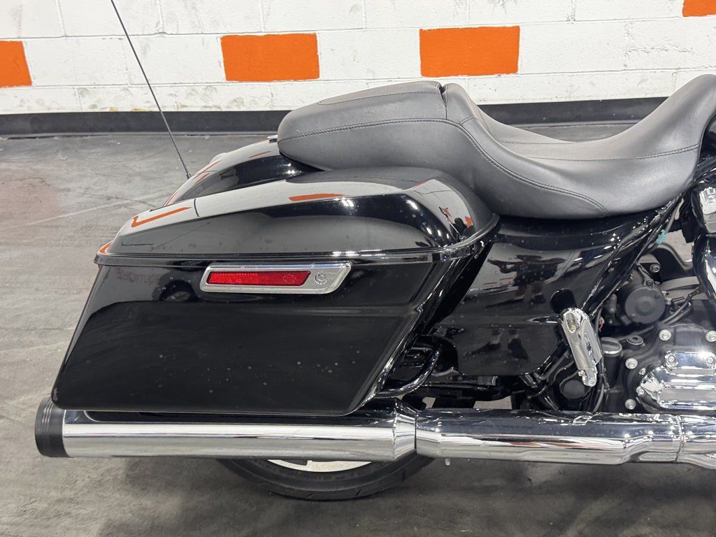 Street Glide®