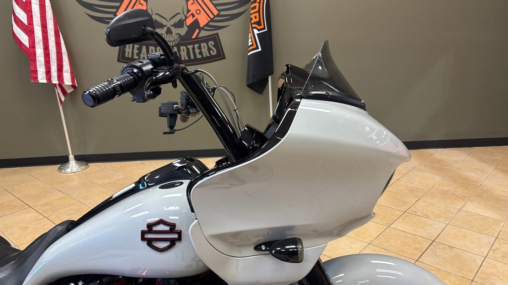 CVO® Road Glide®