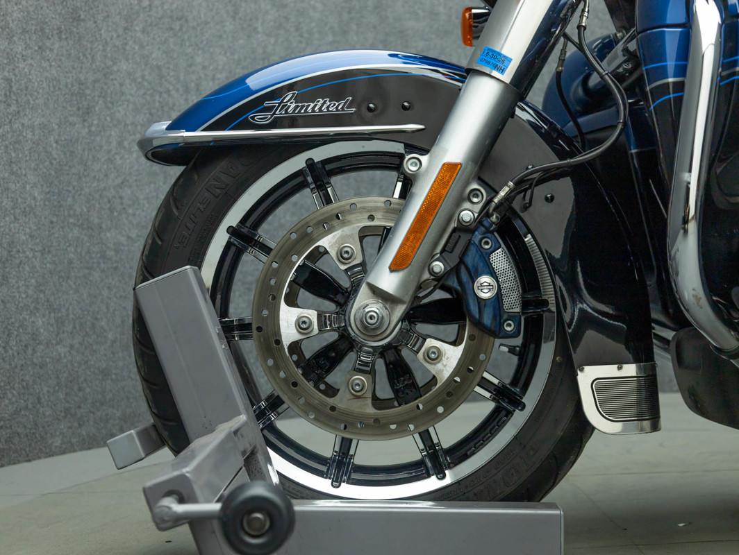 Electra Glide® Ultra® Limited 115th Anniversary