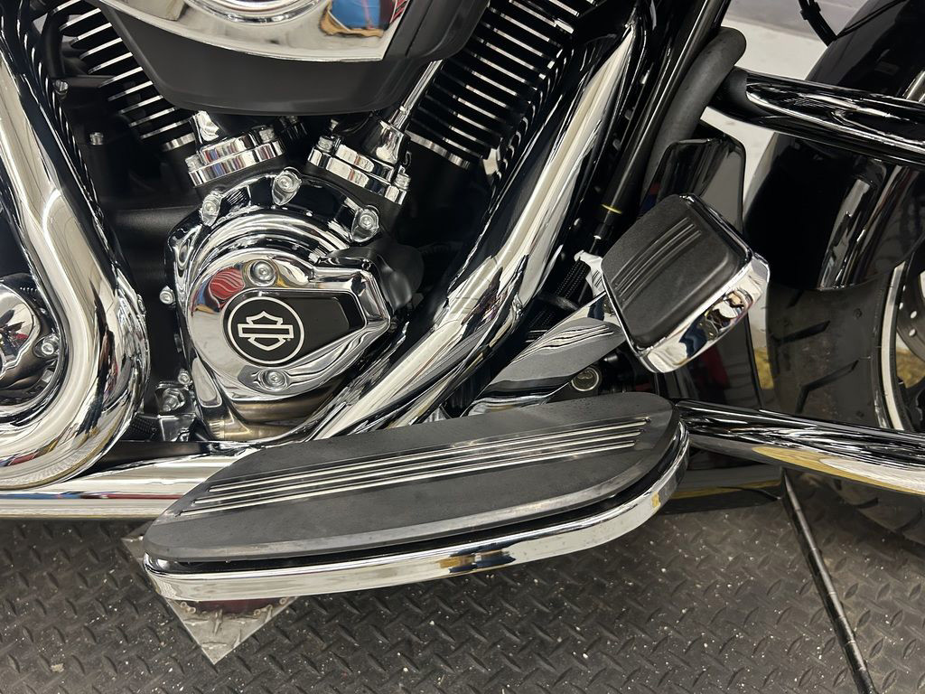 Road Glide®