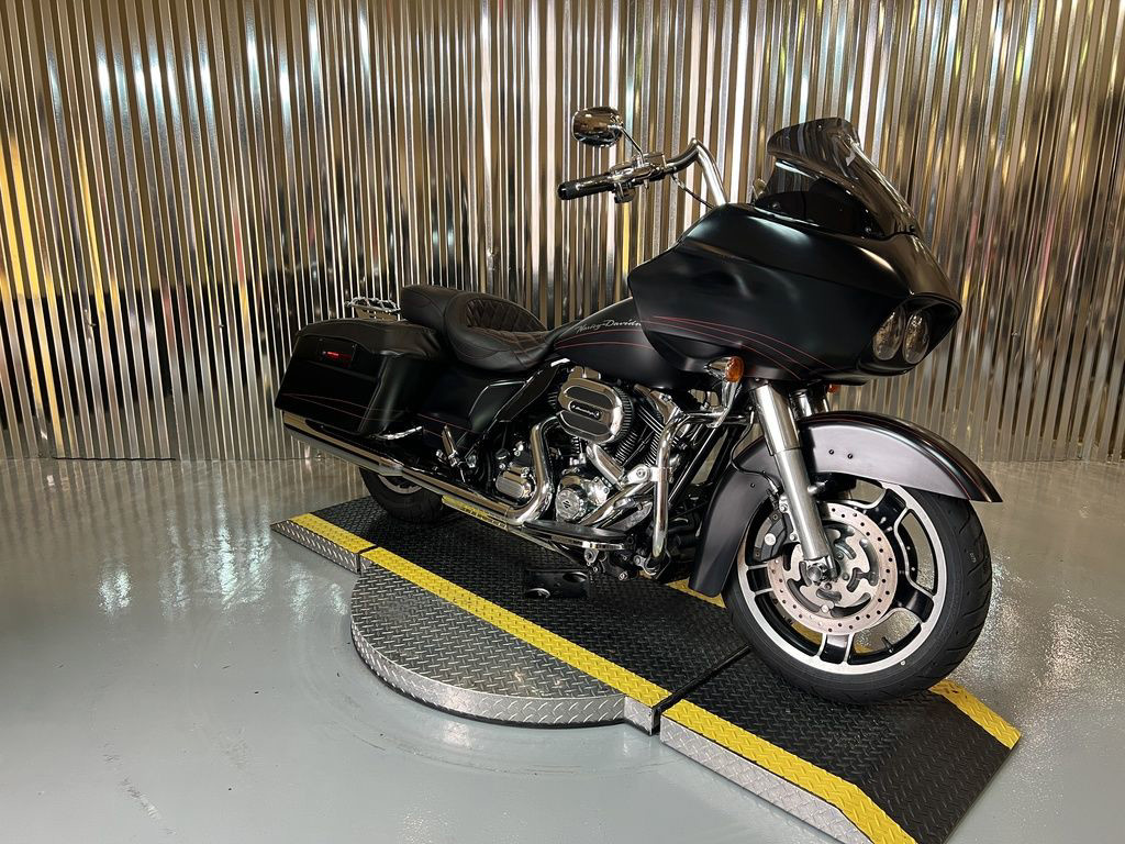 Road Glide® Custom