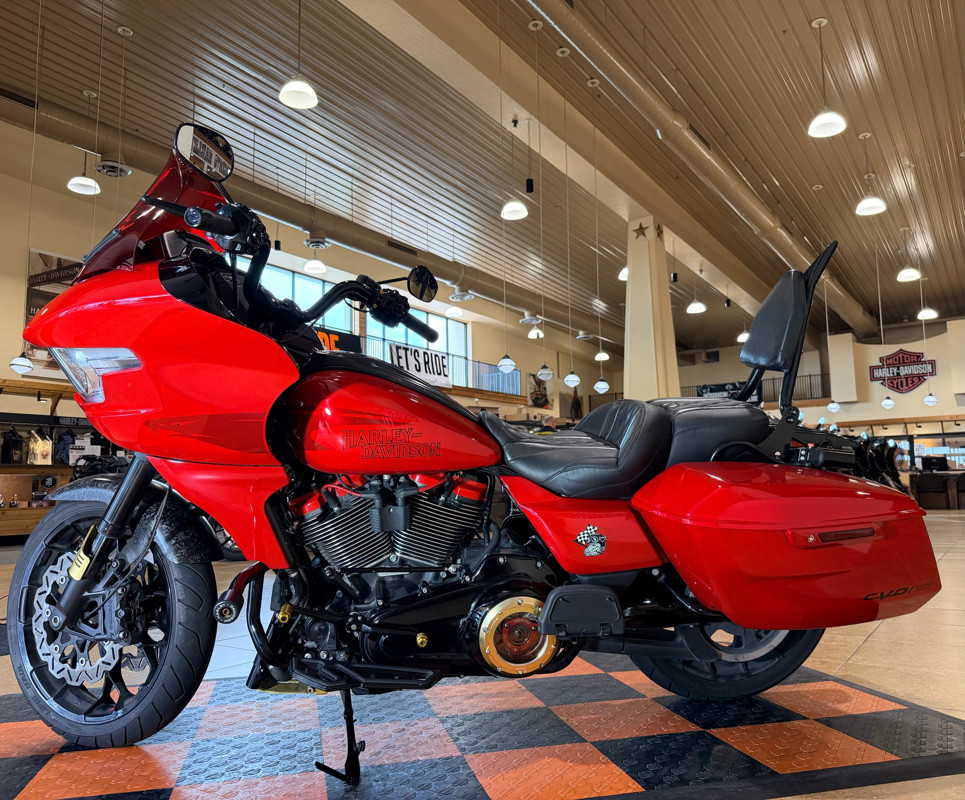 CVO® Road Glide® ST
