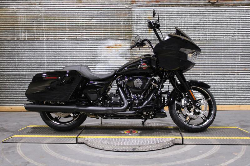 Road Glide®