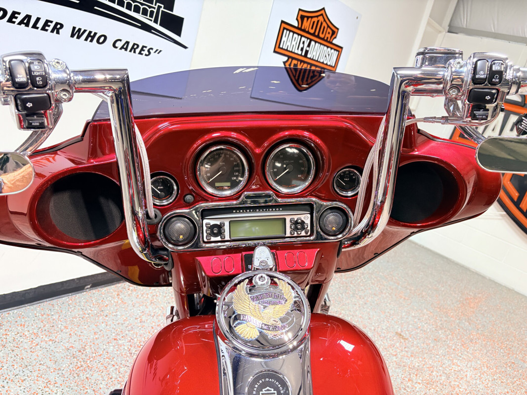 Electra Glide® Standard