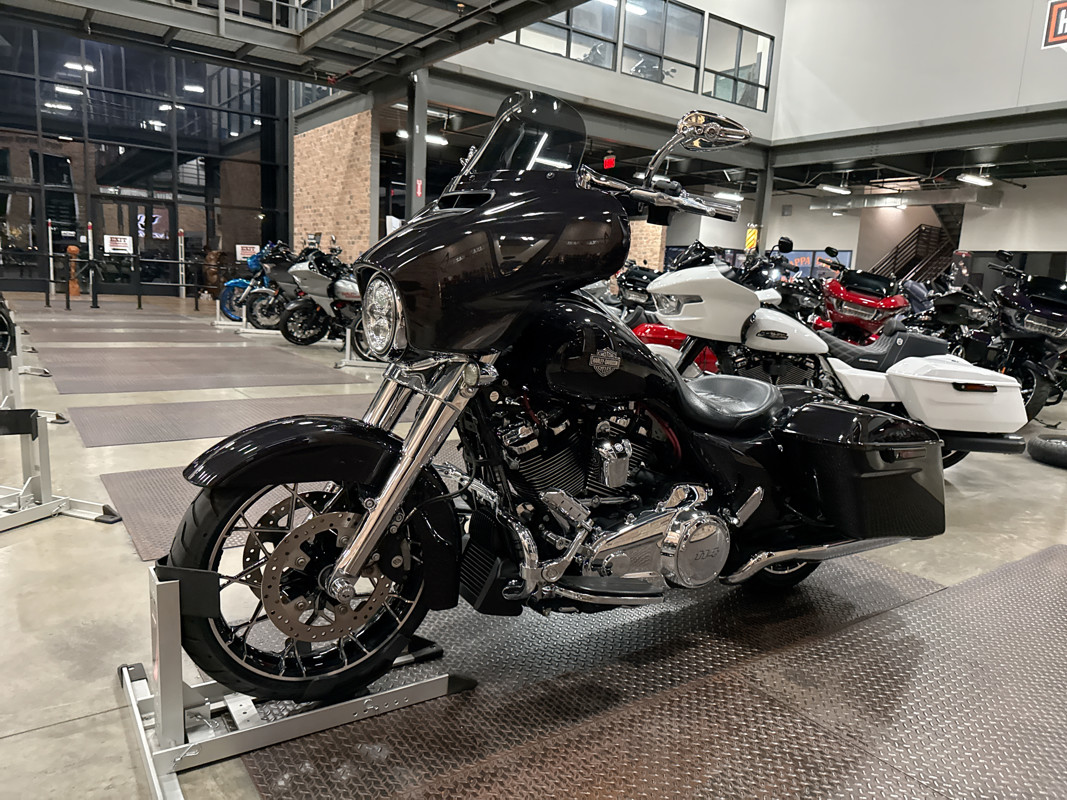 Street Glide® Special