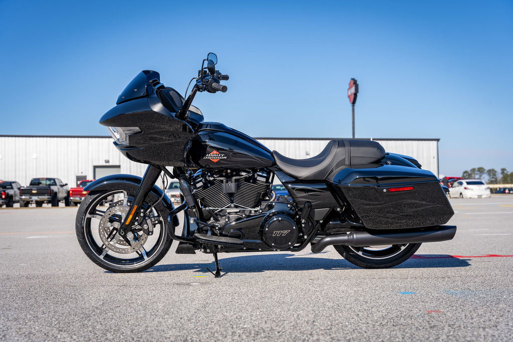 Road Glide®