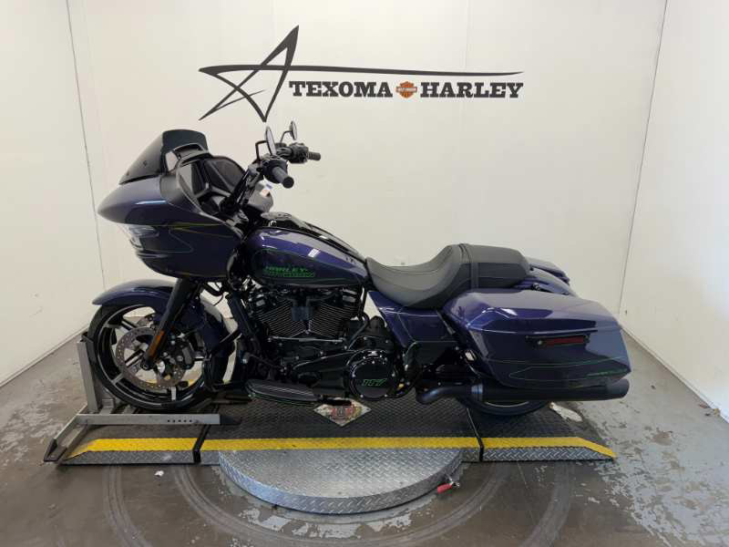 Road Glide®
