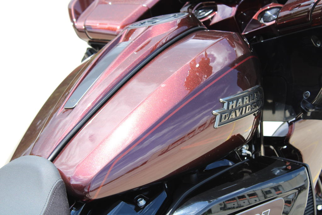 CVO® Road Glide®