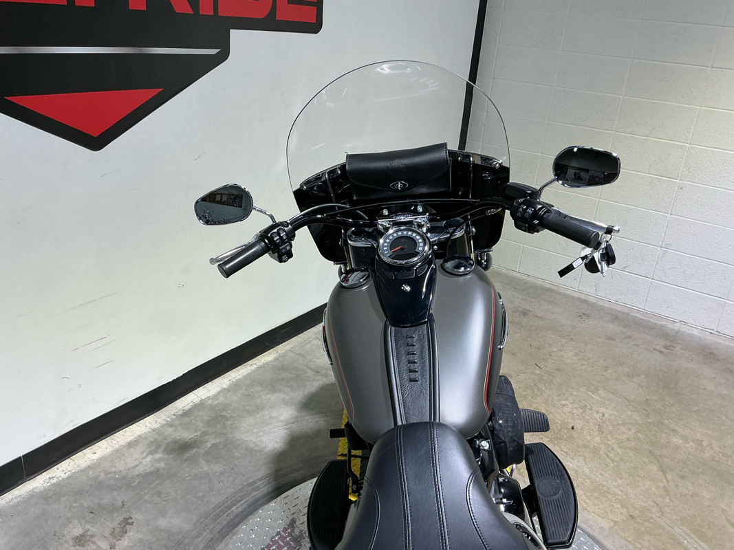 Softail® Heritage Classic 114