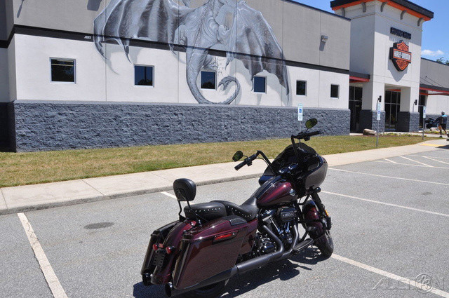 Road Glide® Special