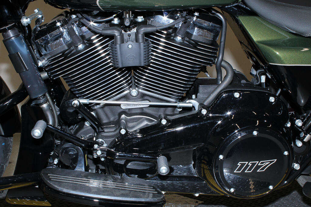 Road Glide®