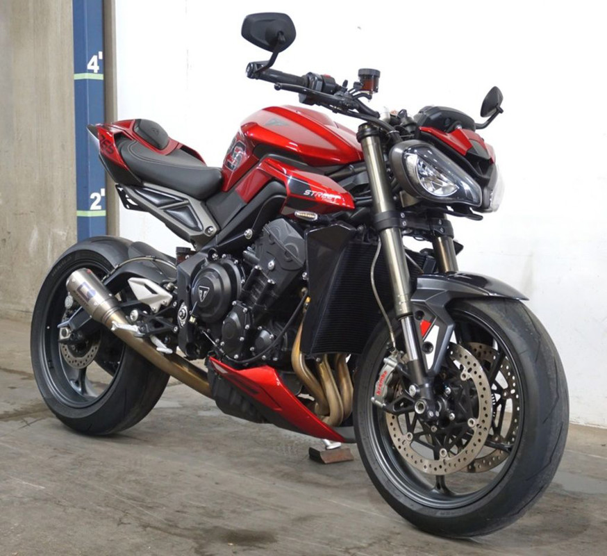 Street Triple RS