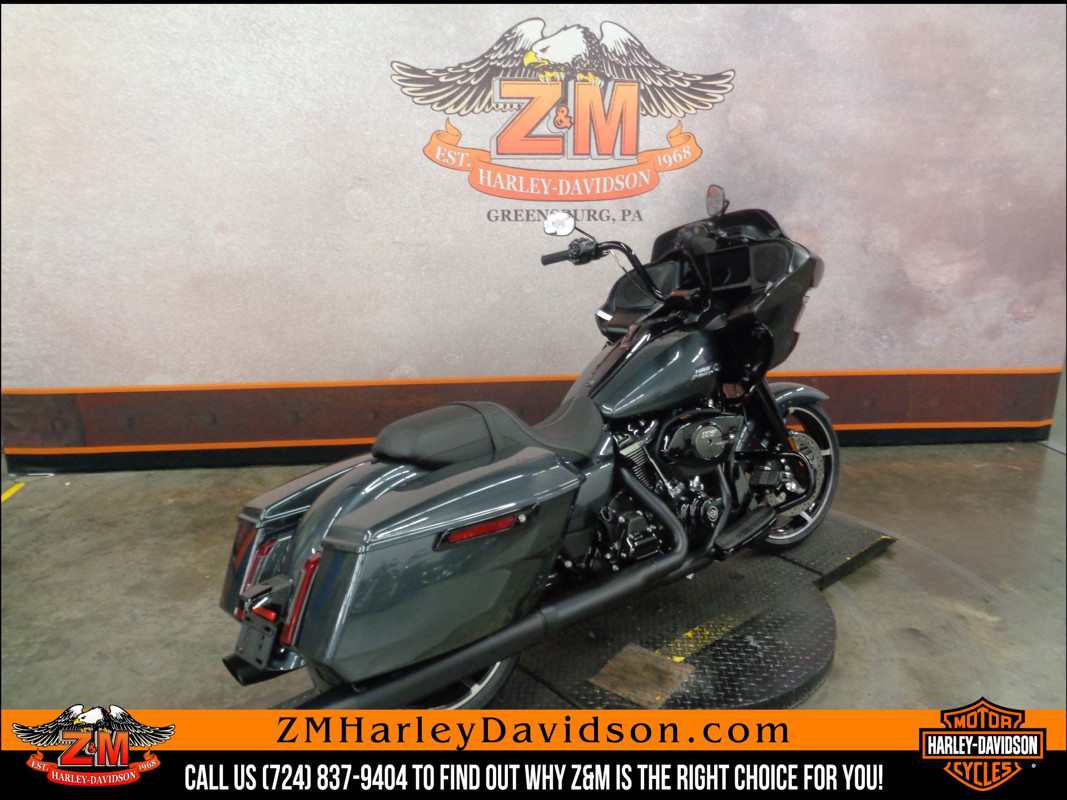 Road Glide®