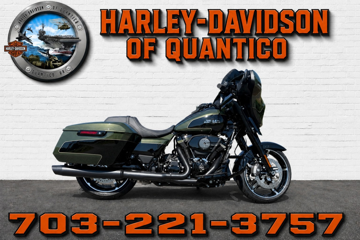 Street Glide®