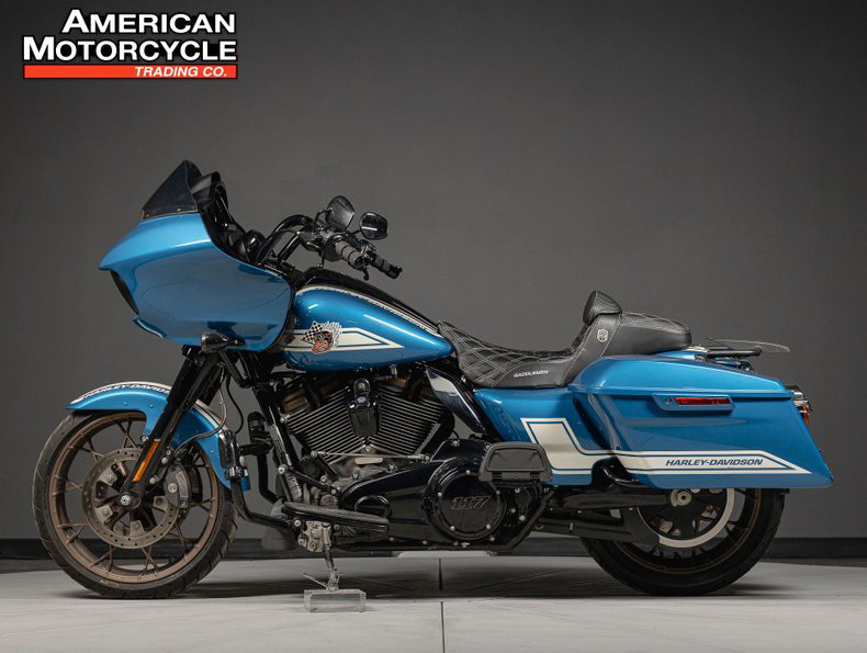 Road Glide® ST