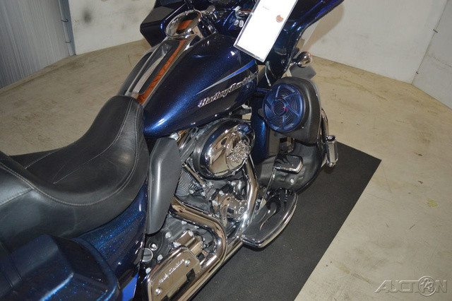 Road Glide® Ultra