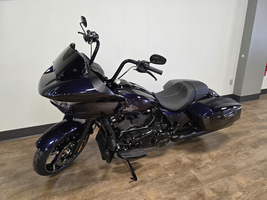 Road Glide®