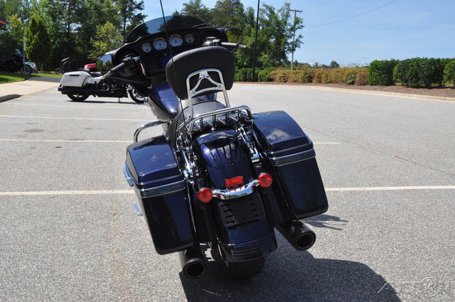 Street Glide®