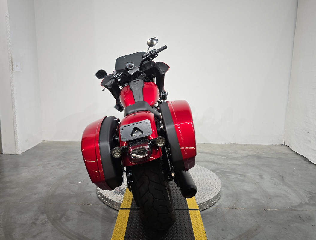 Low Rider® ST